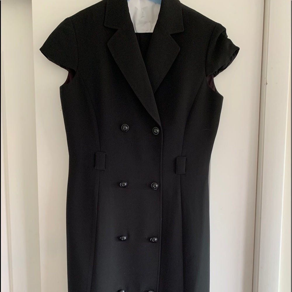 Tahari black button front dress